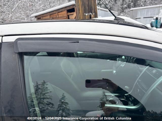 2FMDK4KC2BBB35925 2011 FORD EDGE photo no. 9