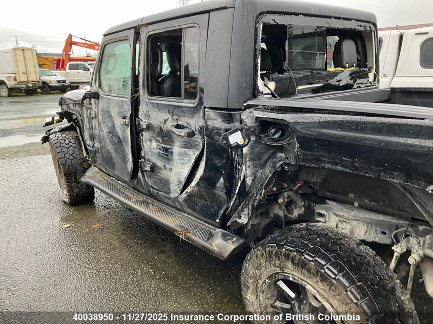 2021 Jeep Gladiator Overland VIN: 1C6HJTFG2ML622732 Lot: 40038950