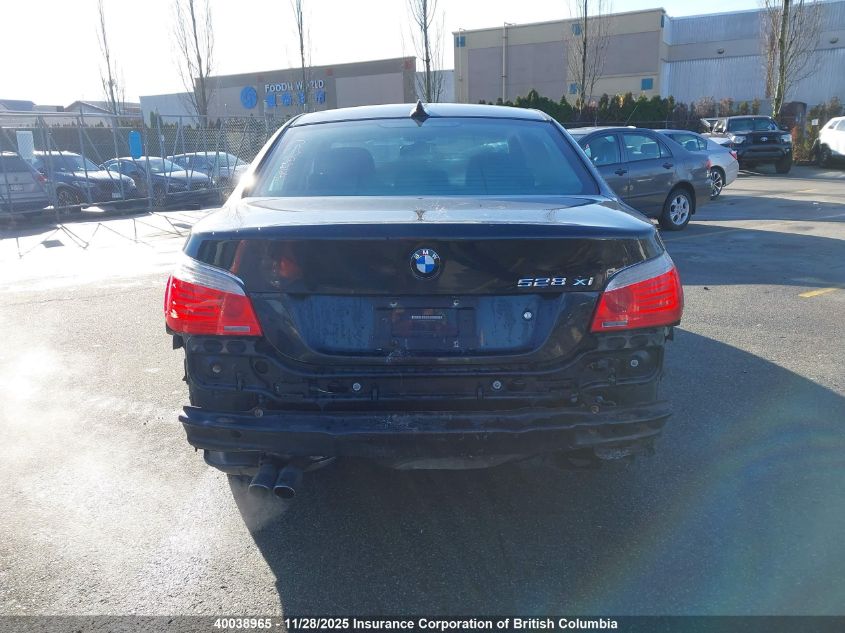 2008 BMW 528Xi VIN: WBANV13568CZ53825 Lot: 40038965