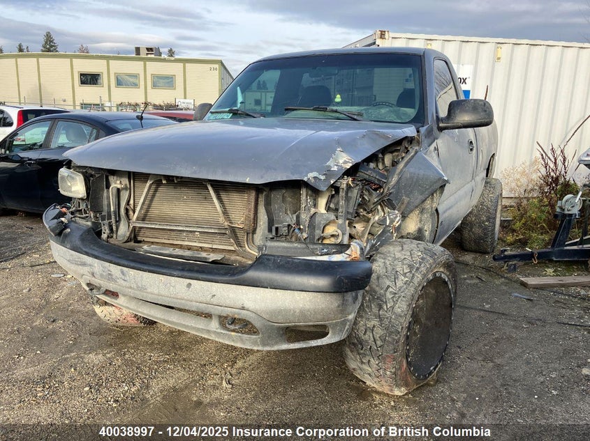 1GTEK14V9XZ529352 1999 GMC  photo no. 2