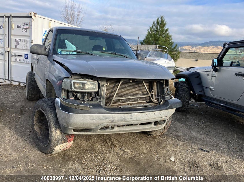 1GTEK14V9XZ529352 1999 GMC  photo no. 5