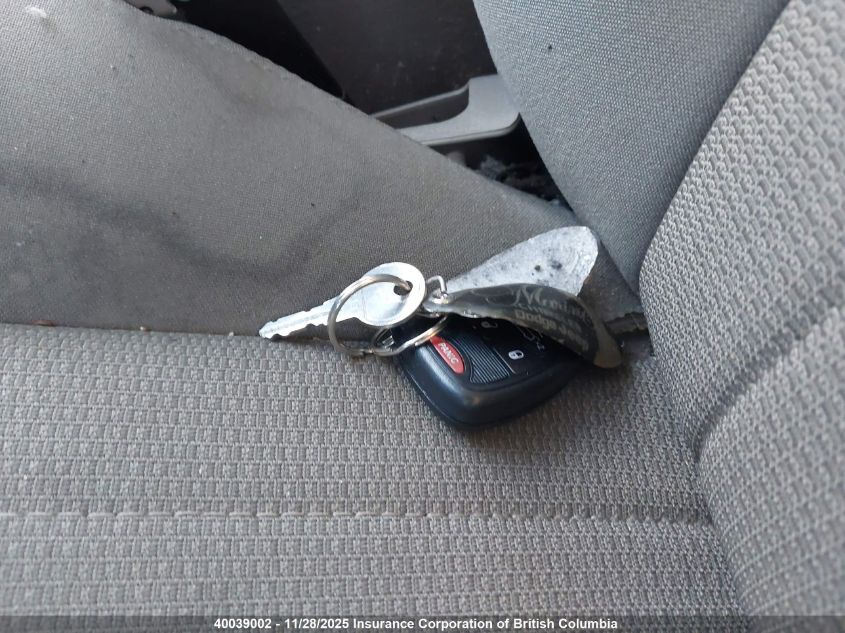 2007 Jeep Liberty Sport VIN: 1J4GL48K47W592927 Lot: 40039002