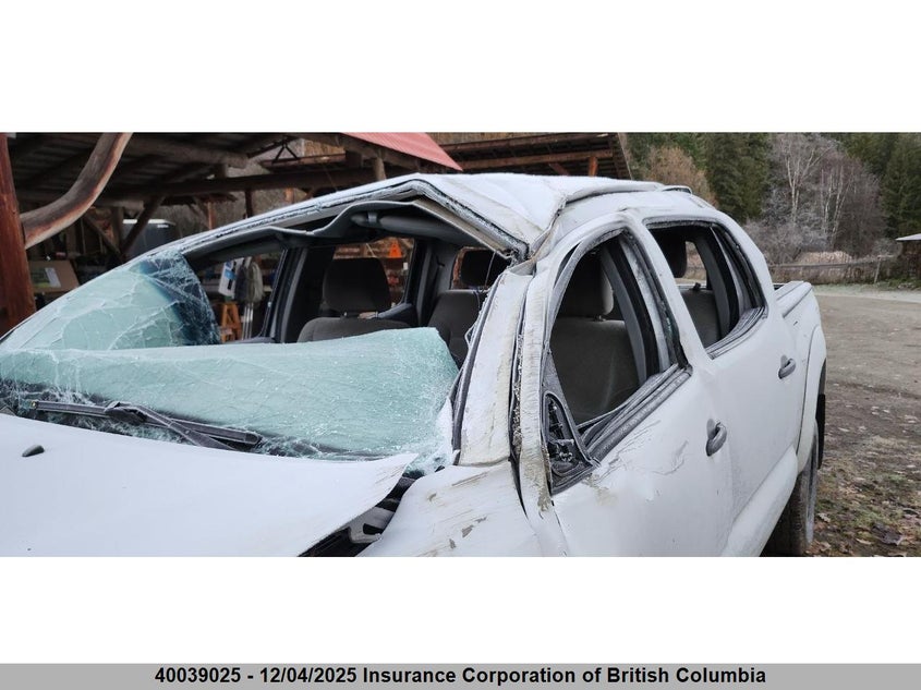 5TEMU52N48Z558893 2008 TOYOTA TACOMA photo no. 12