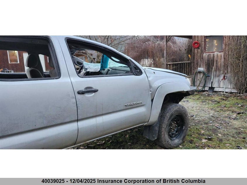 5TEMU52N48Z558893 2008 TOYOTA TACOMA photo no. 9