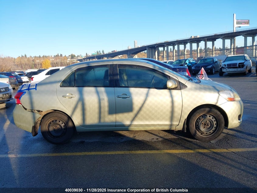 2007 Toyota Yaris VIN: JTDBT923571151724 Lot: 40039030