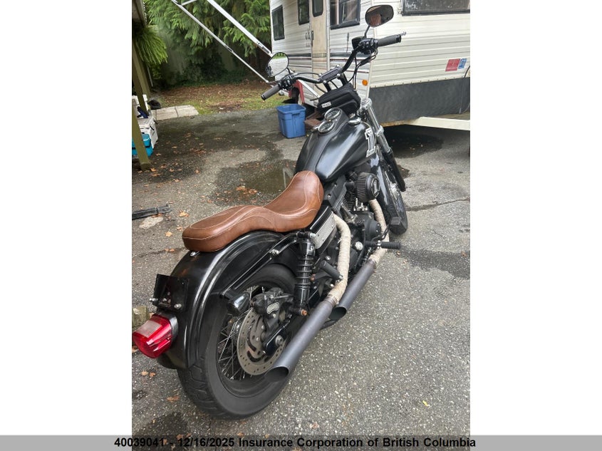 2BGC0608X8K335427 2008 HARLEY-DAVIDSON ROAD GLIDE photo no. 3