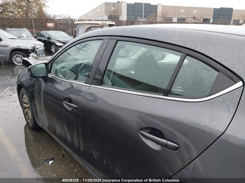 2015 Mazda 3 Touring VIN: 3MZBM1L72FM124723 Lot: 40038329