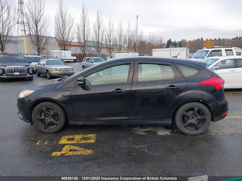 1FADP3K29GL353638 2016 FORD FOCUS photo no. 14