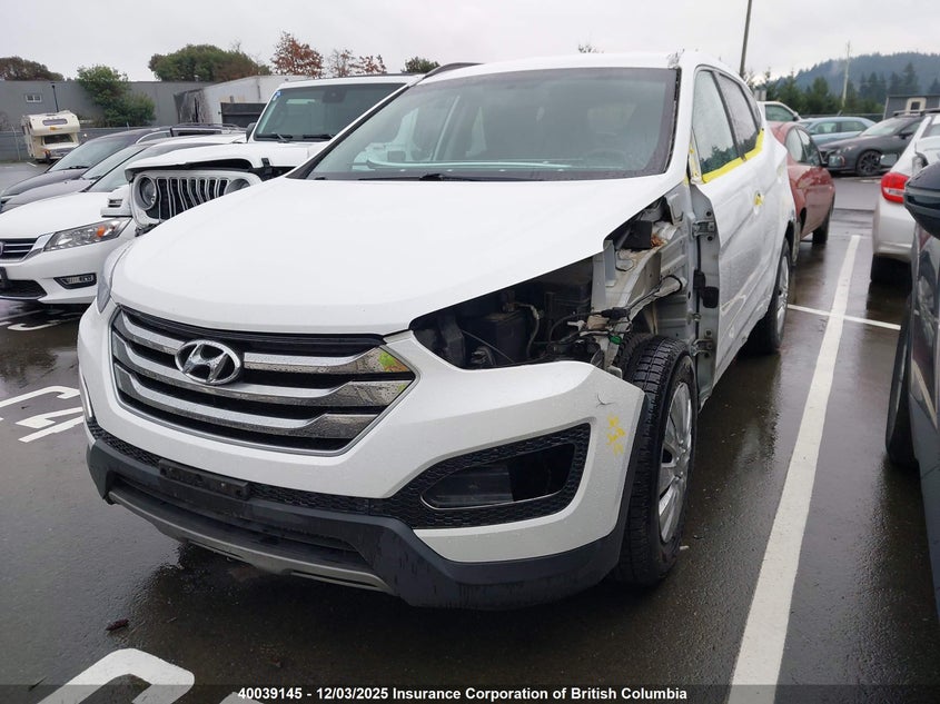 5XYZUDLB5GG315557 2016 HYUNDAI SANTA FE photo no. 2