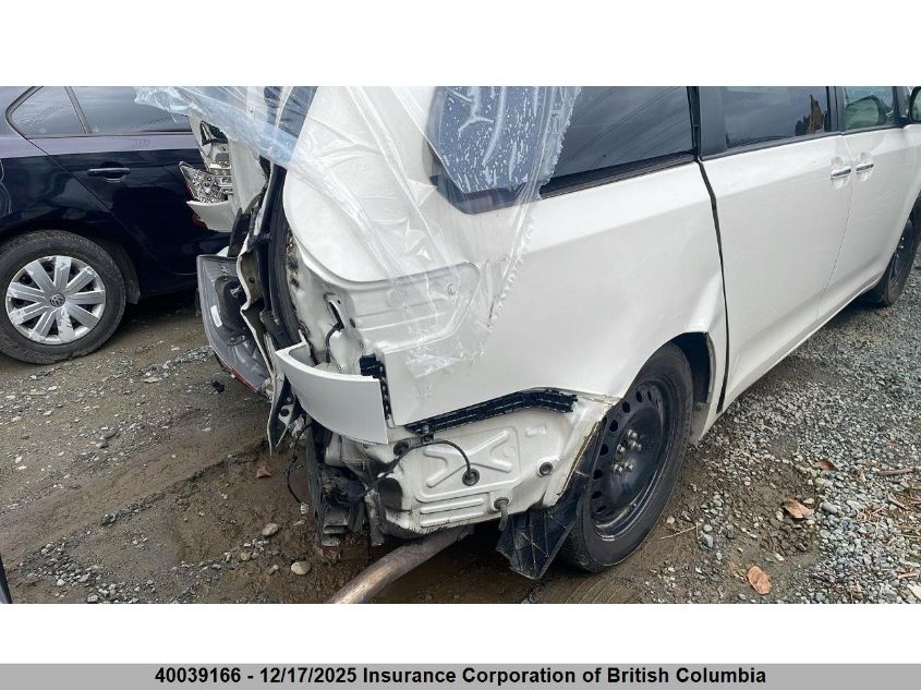 2012 Toyota Sienna Xle/Limited VIN: 5TDYK3DCXCS265450 Lot: 40039166