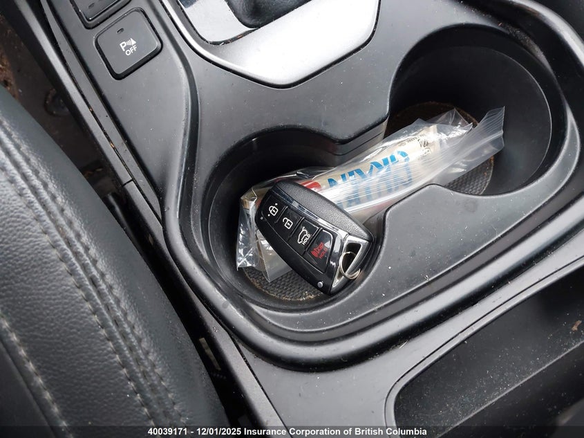 5XYZUDLA2FG246560 2015 HYUNDAI SANTA FE photo no. 11
