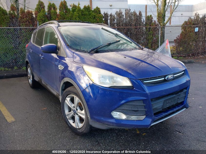 FORD ESCAPE SE