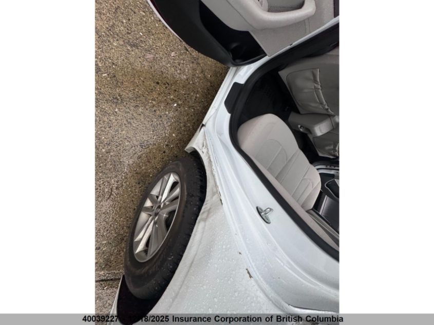 2015 Hyundai Sonata Se VIN: 5NPE24AF5FH127400 Lot: 40039227