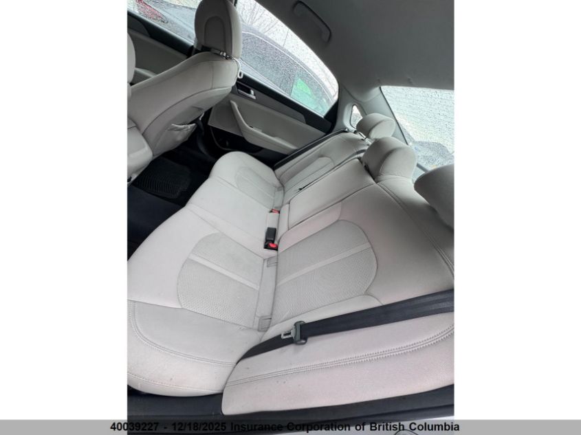 2015 Hyundai Sonata Se VIN: 5NPE24AF5FH127400 Lot: 40039227