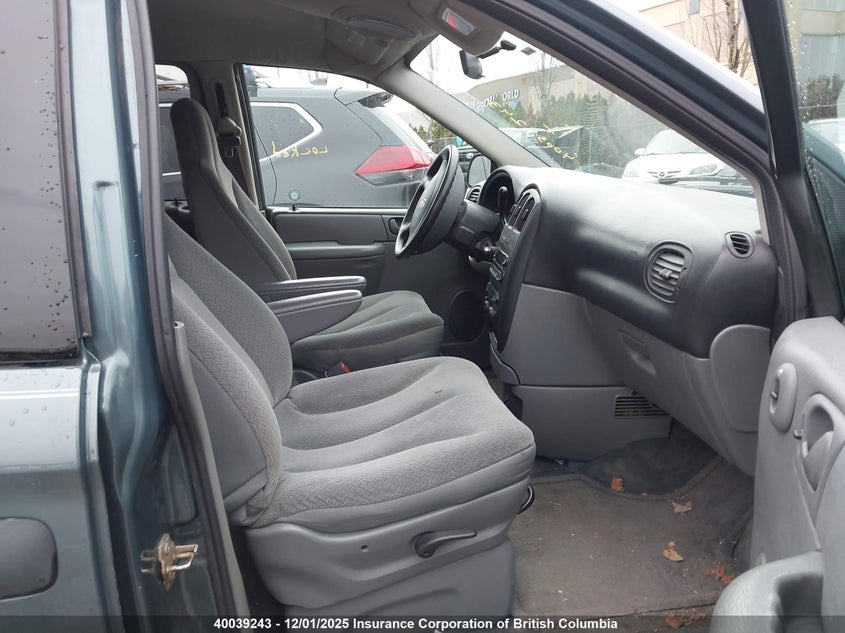 1D4GP25R45B299939 2005 DODGE CARAVAN photo no. 5