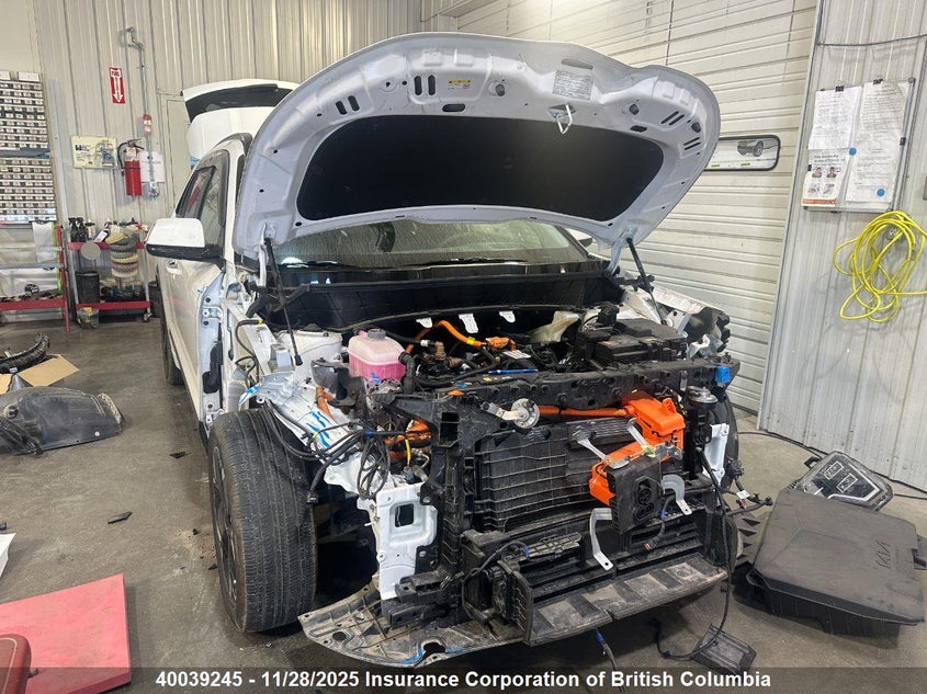 2023 Kia Niro VIN: KNDCT3L12P5043889 Lot: 40039245