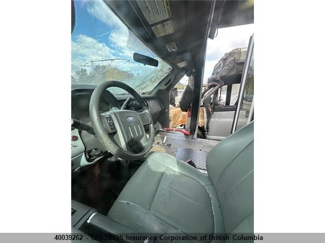 1FDGF5HT6CEB80404 2012 FORD F550 photo no. 9