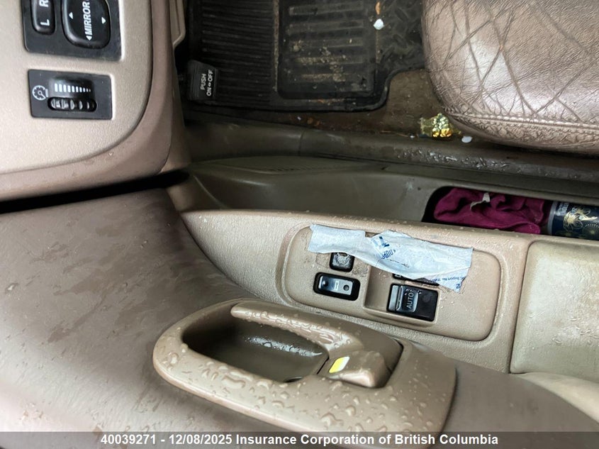 4T3ZF13C12U439109 2002 TOYOTA SIENNA photo no. 10