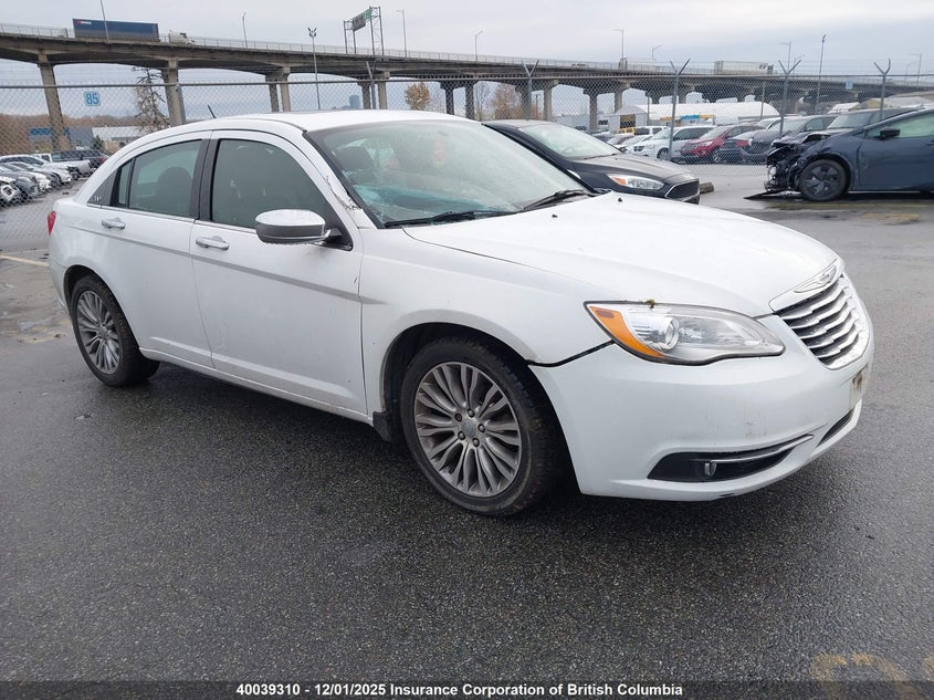 1C3CCBCG0EN194519 2014 CHRYSLER 200 photo no. 9
