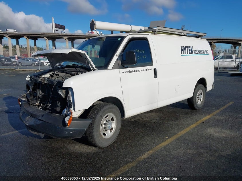 1GCWGAFF7G1290653 2016 CHEVROLET EXPRESS photo no. 2