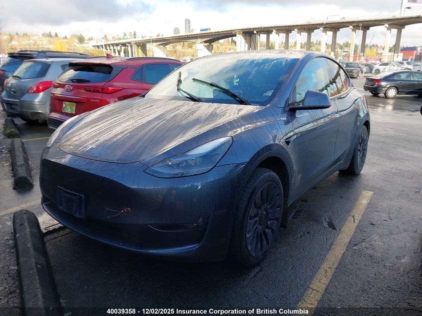 LRWYGDEE0PC265467 2023 TESLA MODEL Y photo no. 2