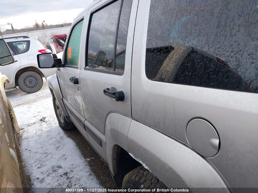1J4PN2GK4AW140418 2010 JEEP LIBERTY (NORTH AMERICA) photo no. 15