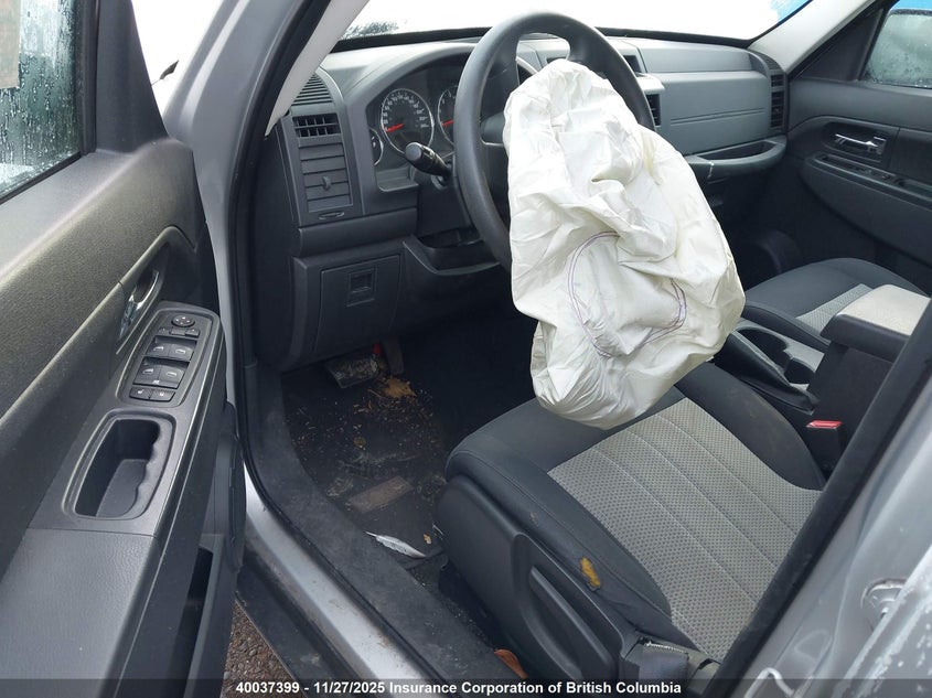 1J4PN2GK4AW140418 2010 JEEP LIBERTY (NORTH AMERICA) photo no. 16