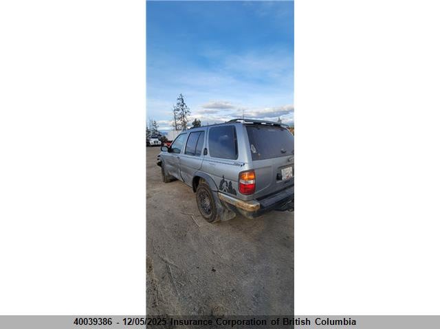 JN8AR05Y6WW251138 1998 NISSAN PATHFINDER photo no. 4