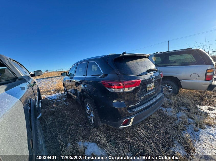 5TDDZRFHXKS744844 2019 TOYOTA HIGHLANDER photo no. 3