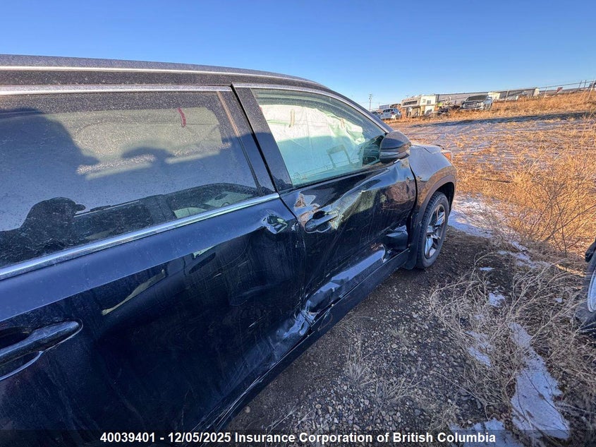 5TDDZRFHXKS744844 2019 TOYOTA HIGHLANDER photo no. 6