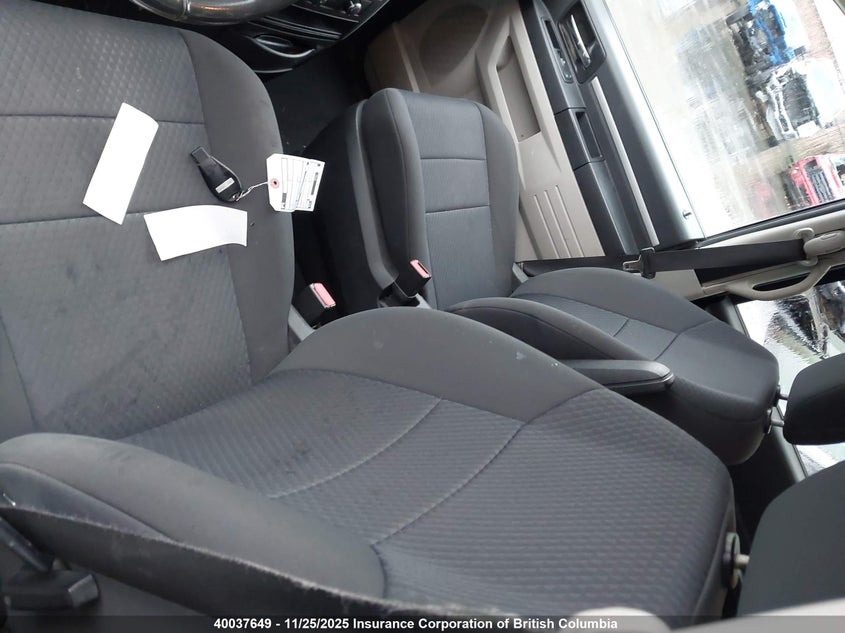 2D4RN4DE7AR220624 2010 DODGE CARAVAN photo no. 5