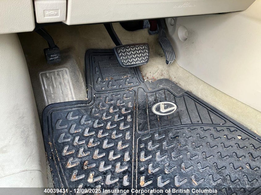JTJBC1BA0A2409002 2010 LEXUS RX photo no. 15