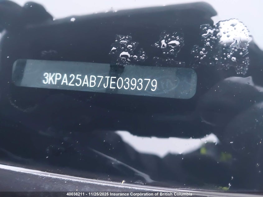 3KPA25AB7JE039379 2018 KIA RIO photo no. 19