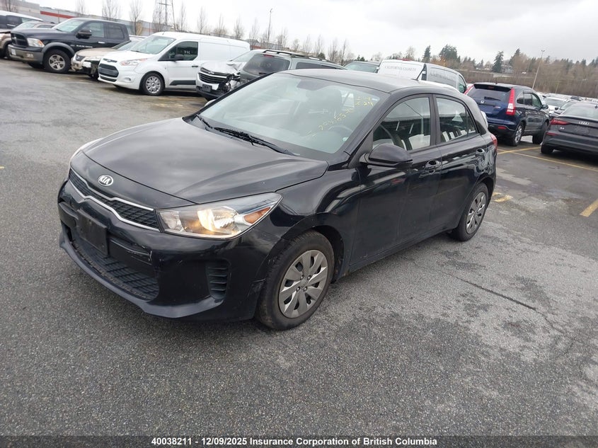 3KPA25AB7JE039379 2018 KIA RIO photo no. 2