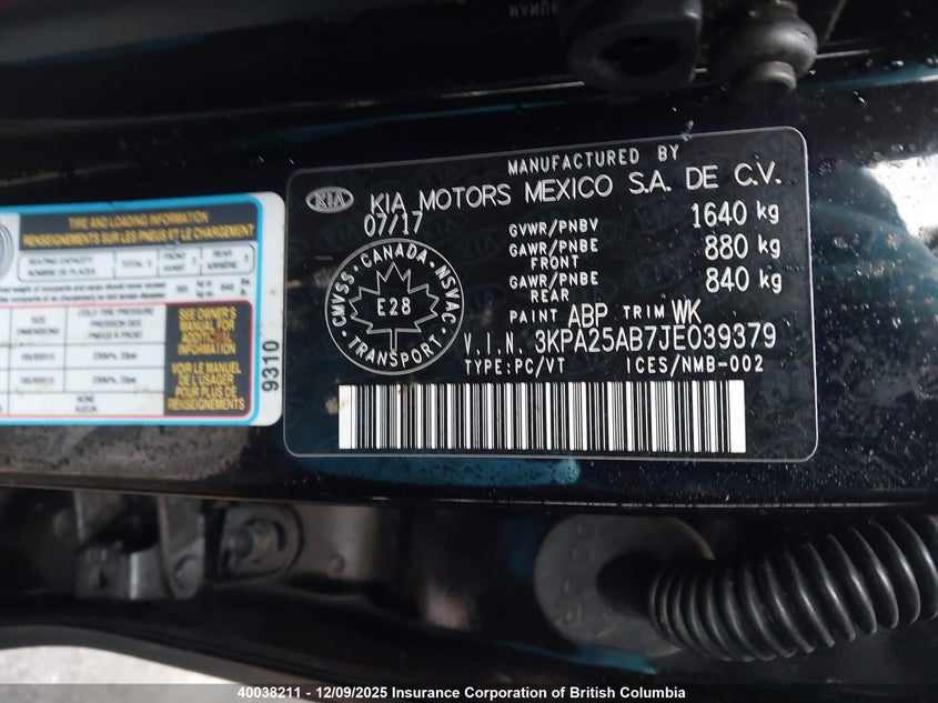 3KPA25AB7JE039379 2018 KIA RIO photo no. 9