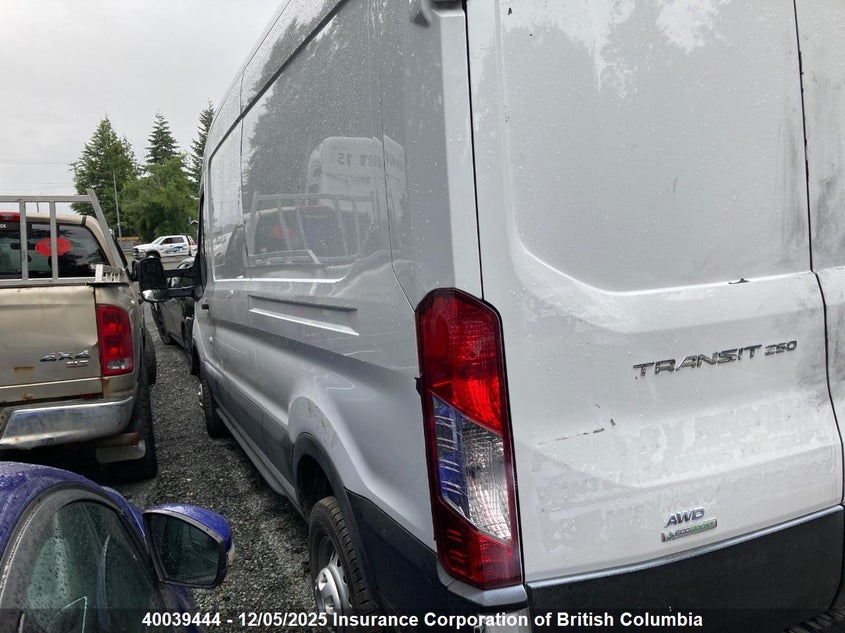 1FTBR2CG3PKB82200 2023 FORD TRANSIT photo no. 3