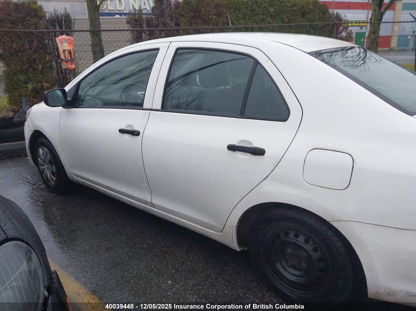 JTDBT923271041049 2007 TOYOTA YARIS photo no. 14