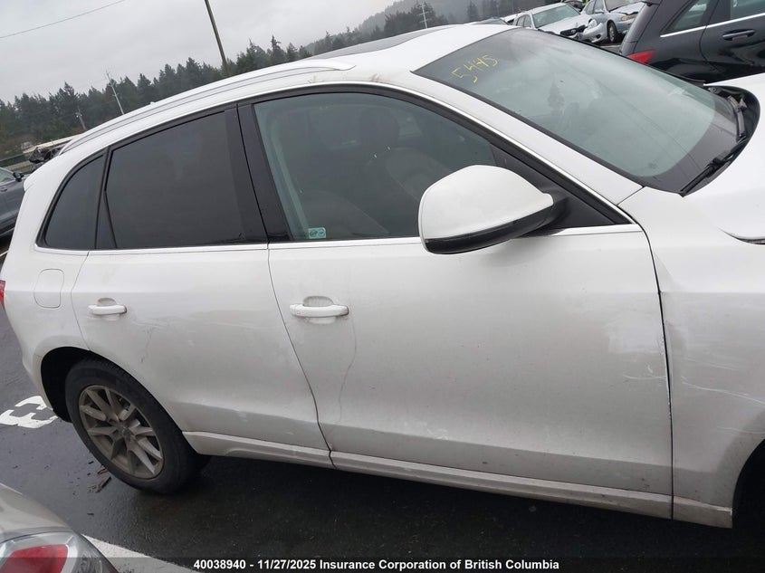 WA1LKCFP4AA012851 2010 AUDI Q5 photo no. 13
