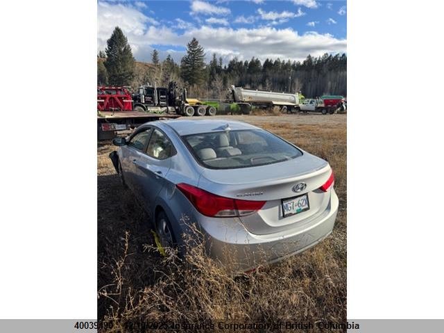 5NPDH4AE7BH027391 2011 HYUNDAI ELANTRA photo no. 3