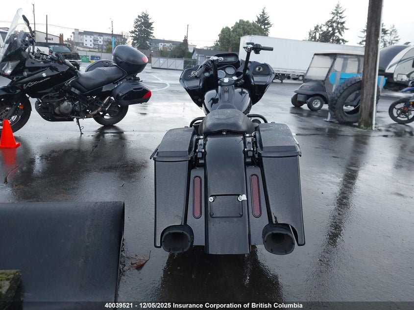 1HD1FC410AB645548 2010 HARLEY-DAVIDSON ELECTRA GLIDE photo no. 6