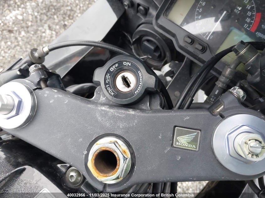 JH2PC37293M001490 2003 HONDA CBR photo no. 11