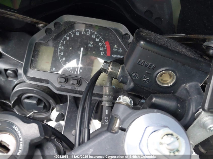 JH2PC37293M001490 2003 HONDA CBR photo no. 7