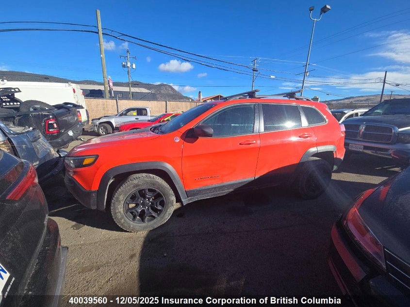1C4PJMBX2MD152552 2021 JEEP CHEROKEE photo no. 2