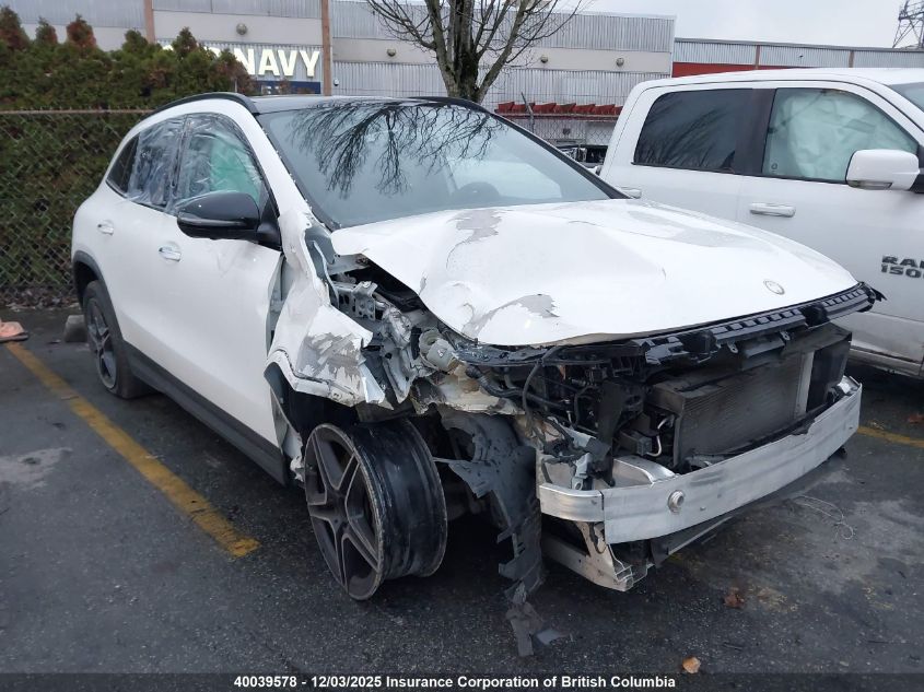 MERCEDES-BENZ GLA-CLASS 4MATIC