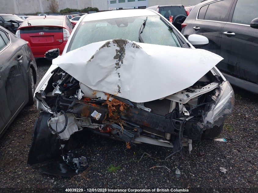 2T1BURHE0JC116405 2018 TOYOTA COROLLA photo no. 10