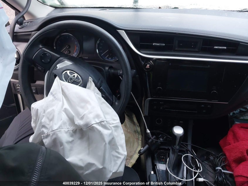2T1BURHE0JC116405 2018 TOYOTA COROLLA photo no. 16