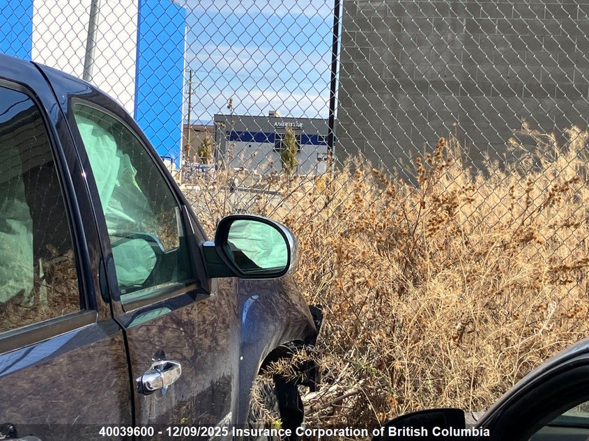 3GTRKVE38AG209498 2010 GMC SIERRA photo no. 10