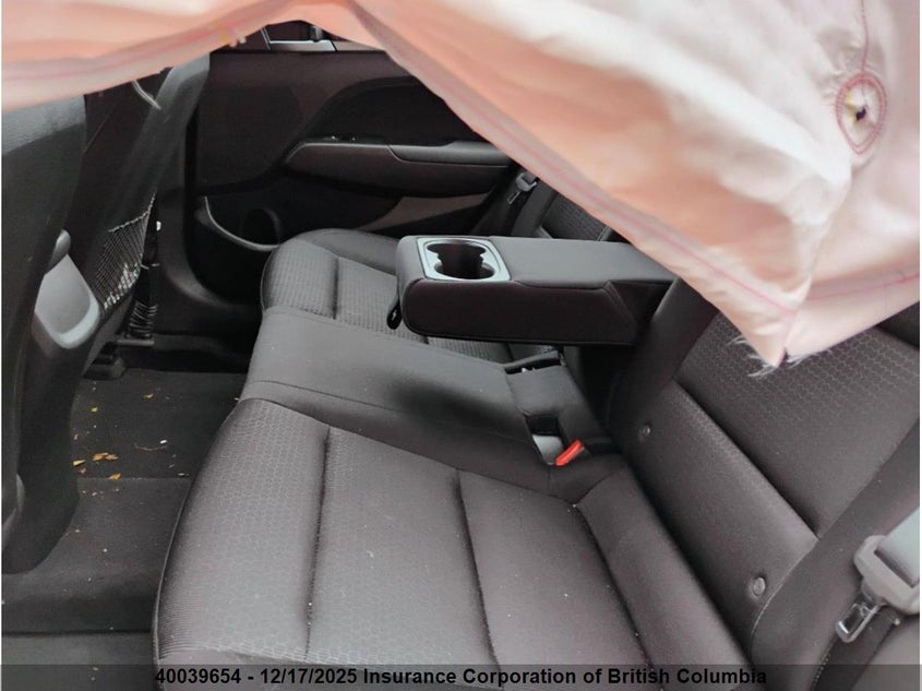 KMHD84LF4HU267790 2017 HYUNDAI ELANTRA photo no. 8