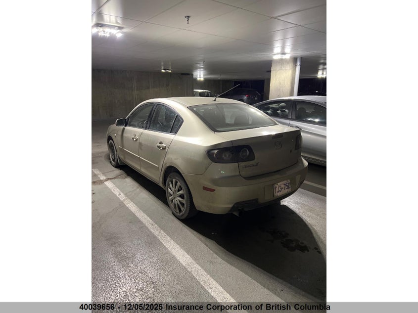 JM1BK32FX71753495 2007 MAZDA 3 photo no. 4