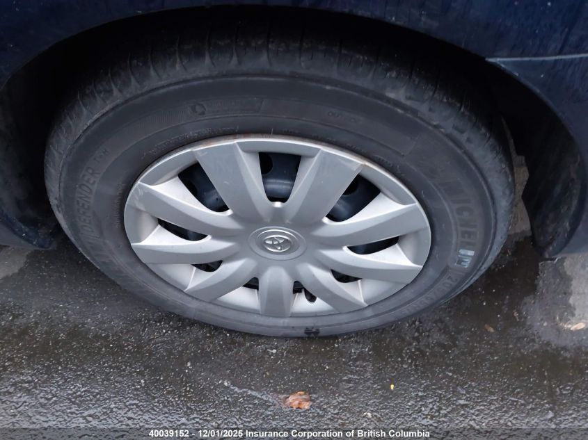 2005 Toyota Camry Le/Xle/Se VIN: 4T1BE32K55U038104 Lot: 40039152